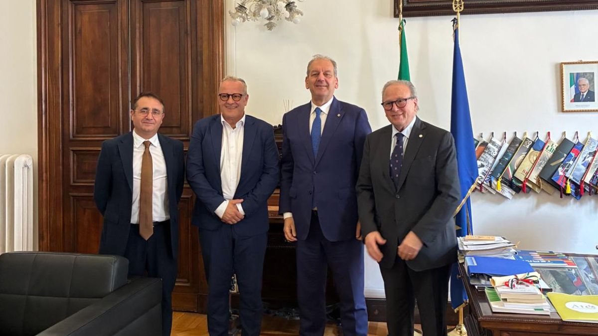 AIC florovivaismo Legge Quadro operativa imprese innovazione