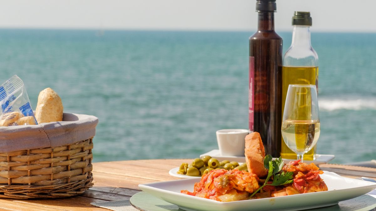 dieta mediterranea cibo sostenibile filiera locale