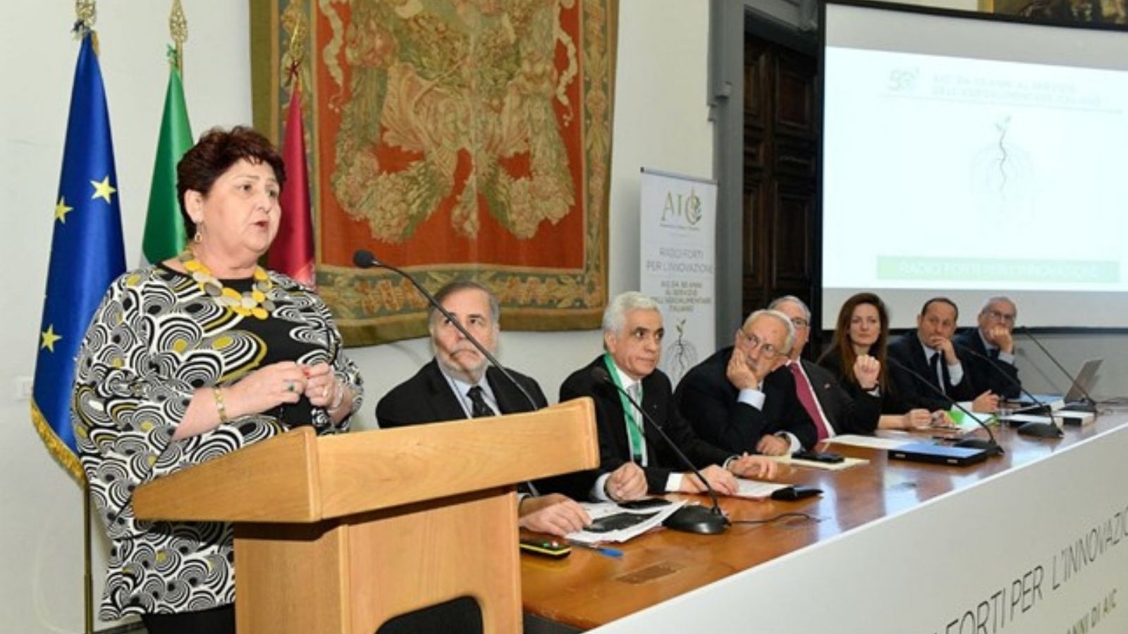 trattore campo impresa agricola PAC anticipi liquidità